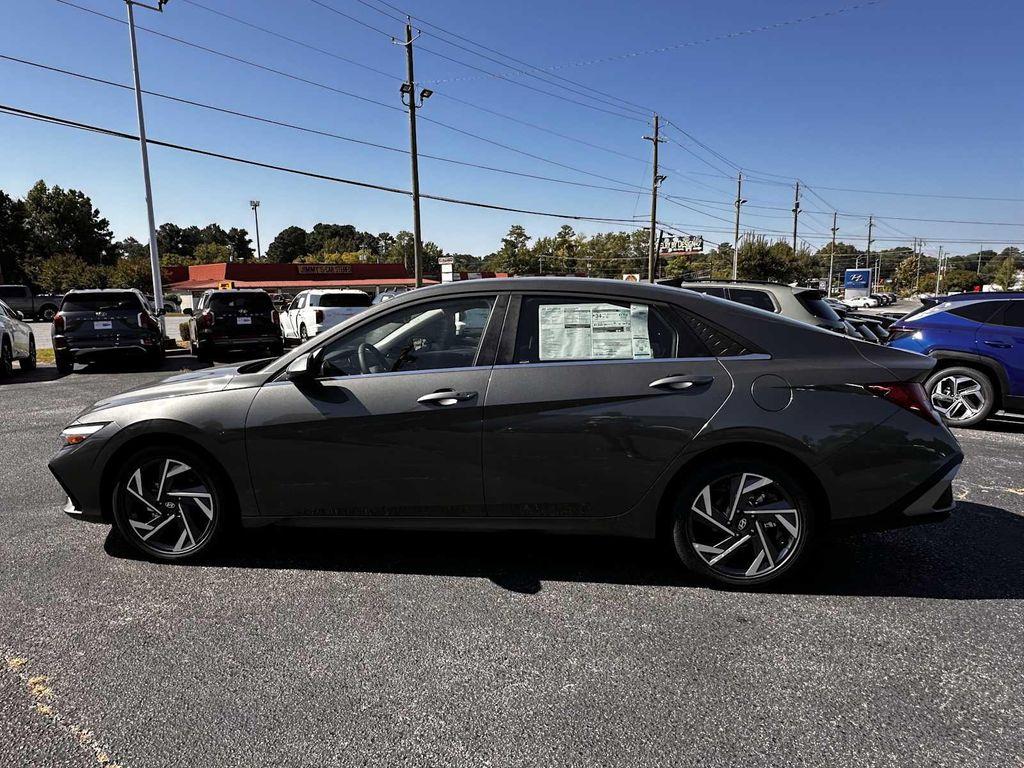 new 2025 Hyundai Elantra car, priced at $26,382