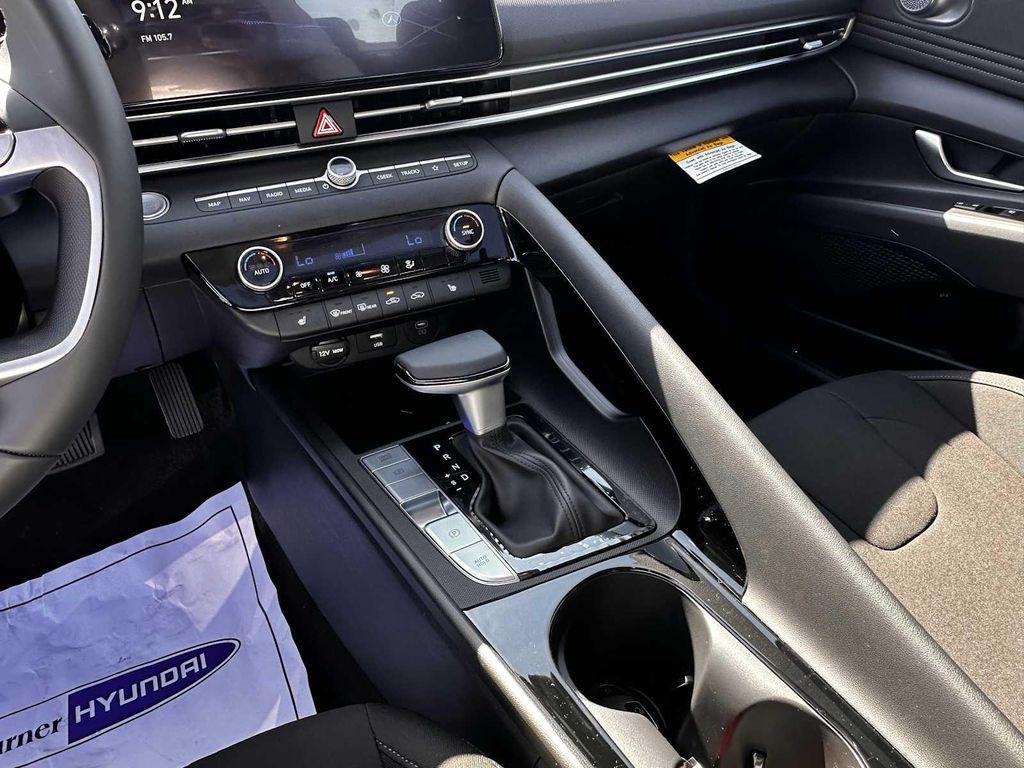 new 2025 Hyundai Elantra car, priced at $26,382