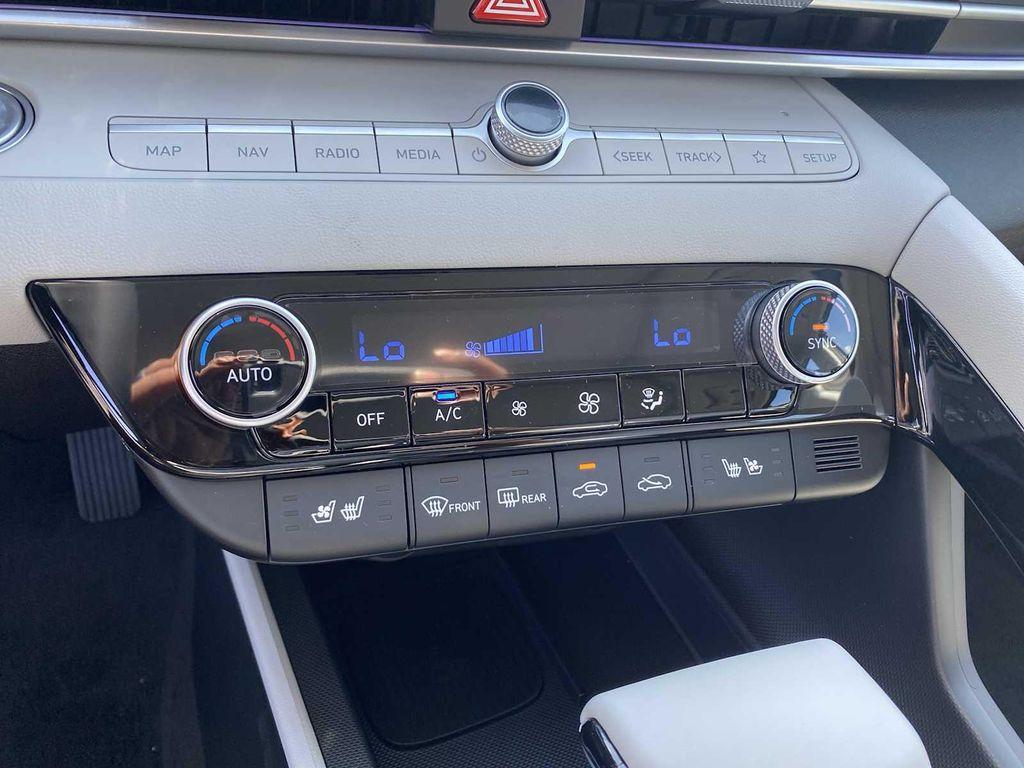 new 2025 Hyundai ELANTRA HEV car, priced at $27,573