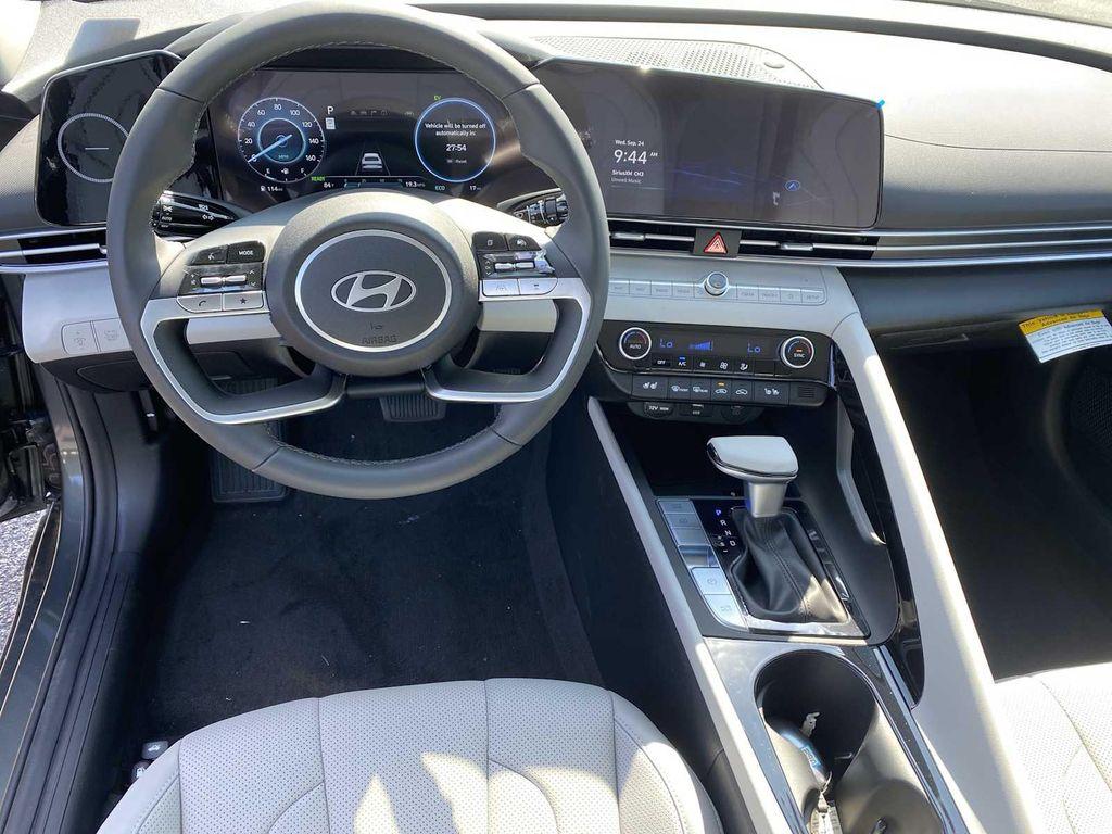 new 2025 Hyundai ELANTRA HEV car, priced at $27,573