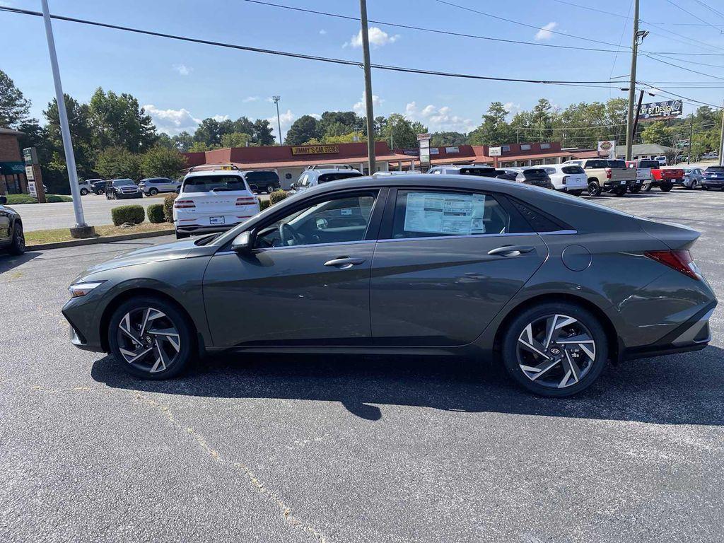 new 2025 Hyundai ELANTRA HEV car, priced at $27,573