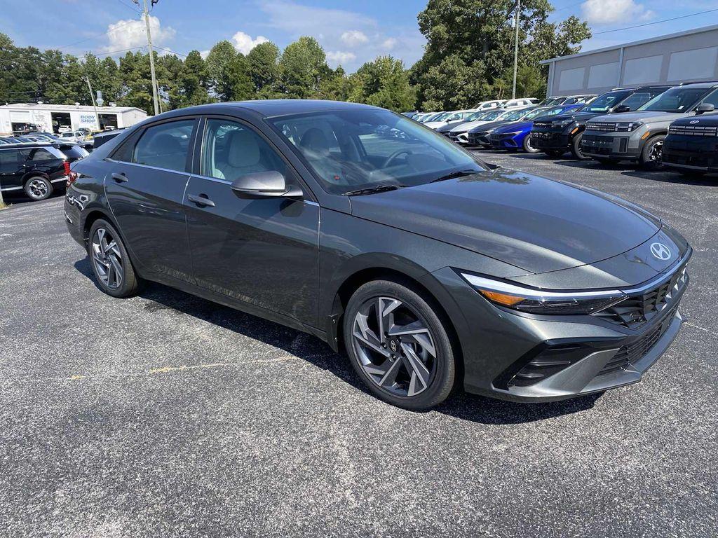 new 2025 Hyundai ELANTRA HEV car, priced at $27,573