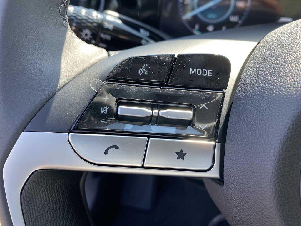 new 2025 Hyundai ELANTRA HEV car, priced at $27,573