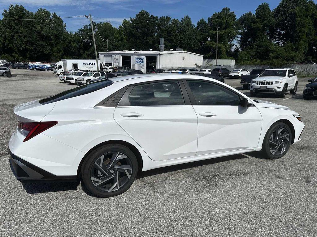new 2025 Hyundai ELANTRA HEV car, priced at $27,986