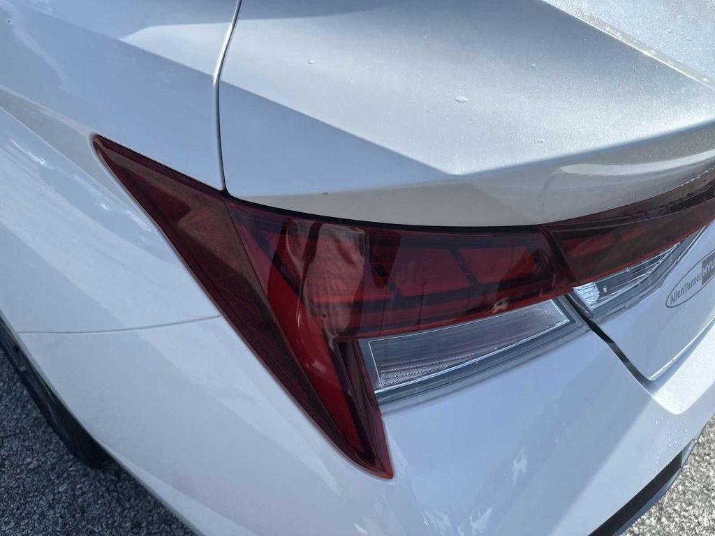 new 2025 Hyundai ELANTRA HEV car, priced at $27,986