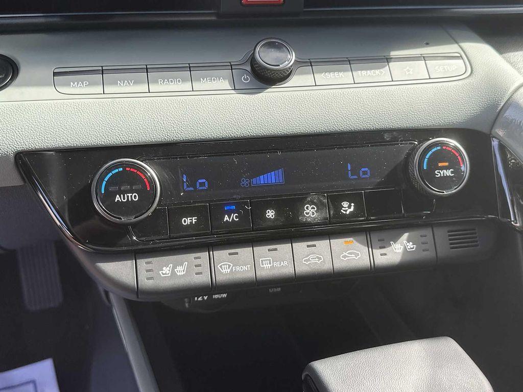 new 2025 Hyundai ELANTRA HEV car, priced at $27,986