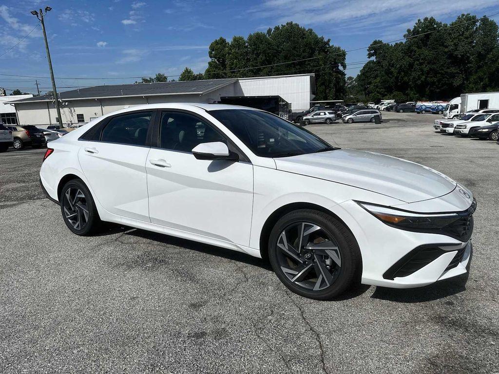 new 2025 Hyundai ELANTRA HEV car, priced at $27,986