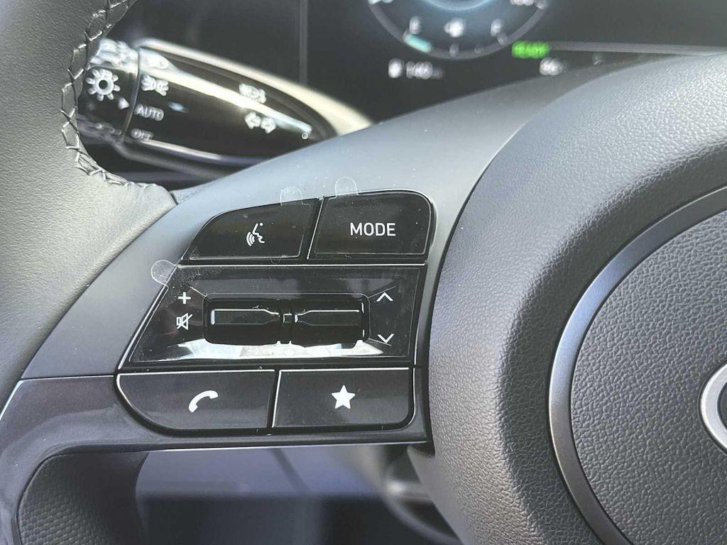 new 2025 Hyundai ELANTRA HEV car, priced at $27,986