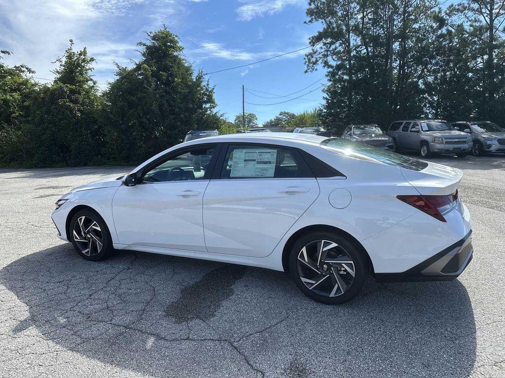 new 2025 Hyundai ELANTRA HEV car, priced at $27,986