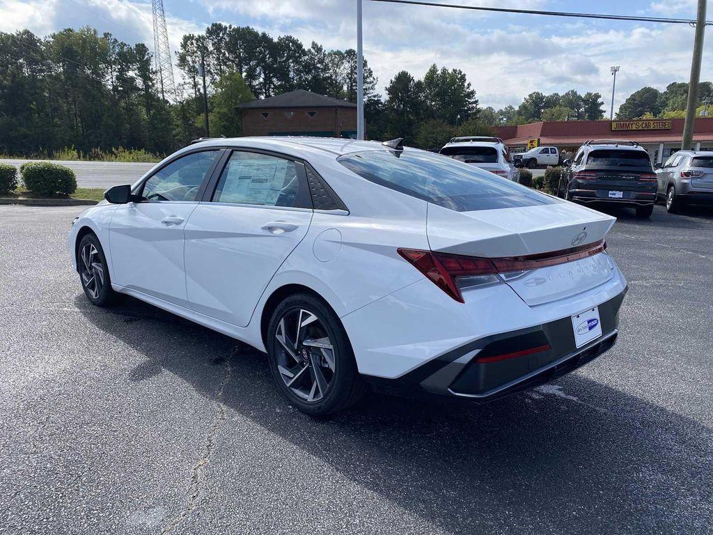 new 2025 Hyundai ELANTRA HEV car, priced at $28,008