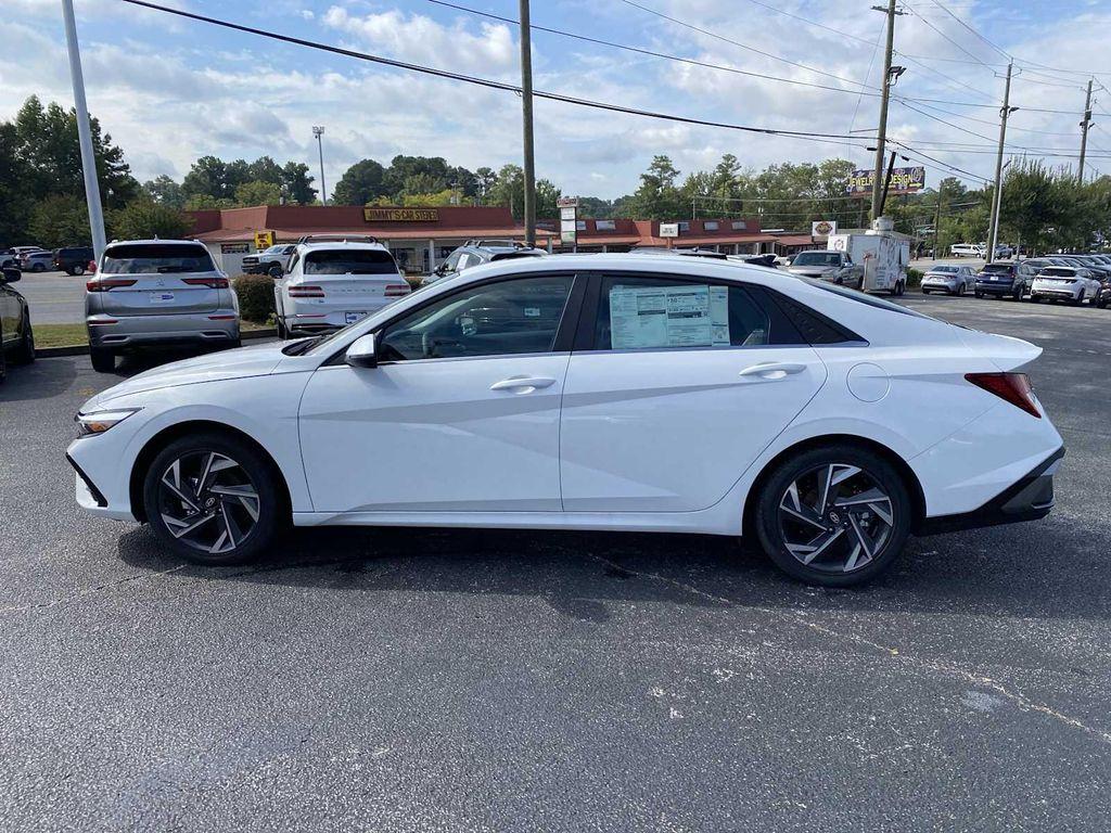 new 2025 Hyundai ELANTRA HEV car, priced at $28,008