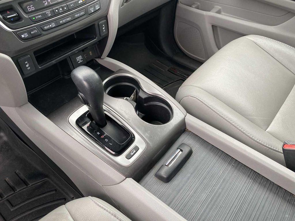 used 2017 Honda Pilot car, priced at $15,800