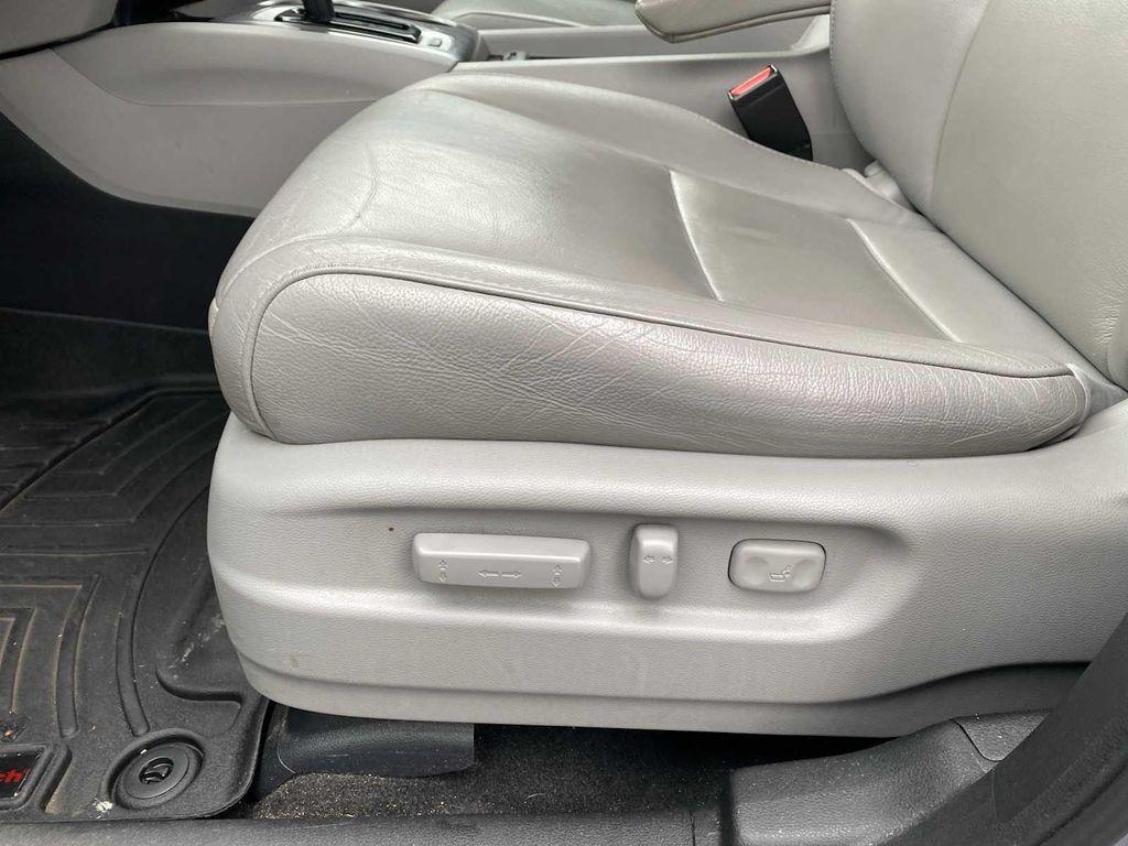 used 2017 Honda Pilot car, priced at $15,800