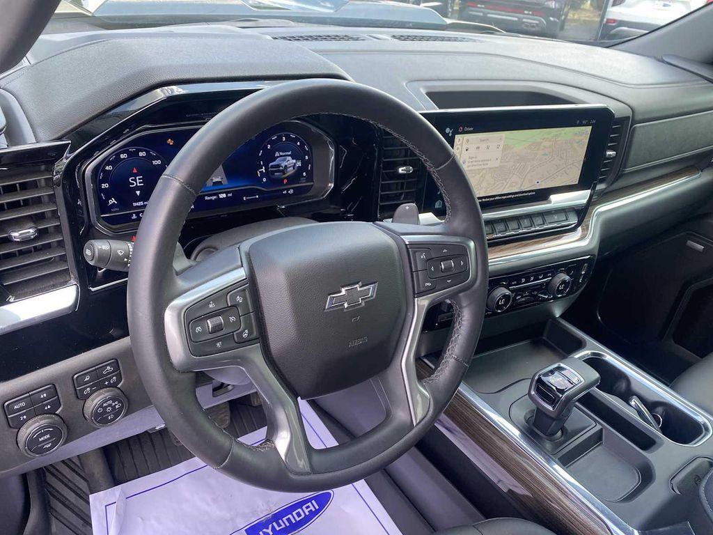 used 2022 Chevrolet Silverado 1500 car, priced at $49,996