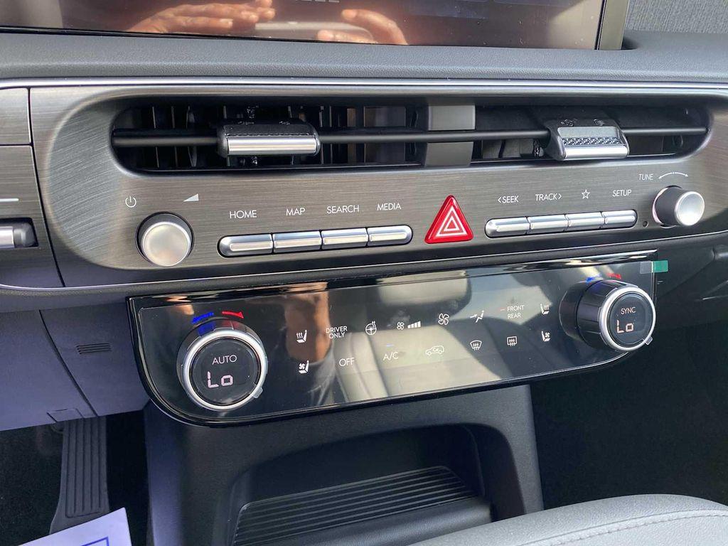 new 2026 Hyundai Palisade Hybrid car, priced at $52,900