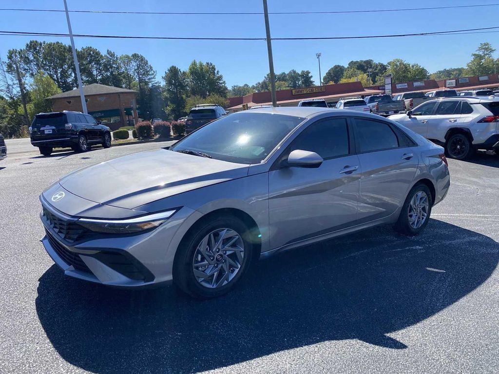 used 2025 Hyundai ELANTRA HEV car, priced at $23,075