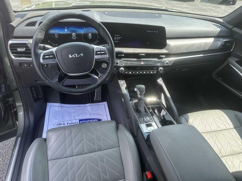 used 2024 Kia Telluride car, priced at $46,999