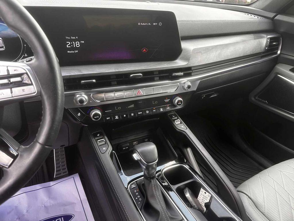 used 2024 Kia Telluride car, priced at $46,999