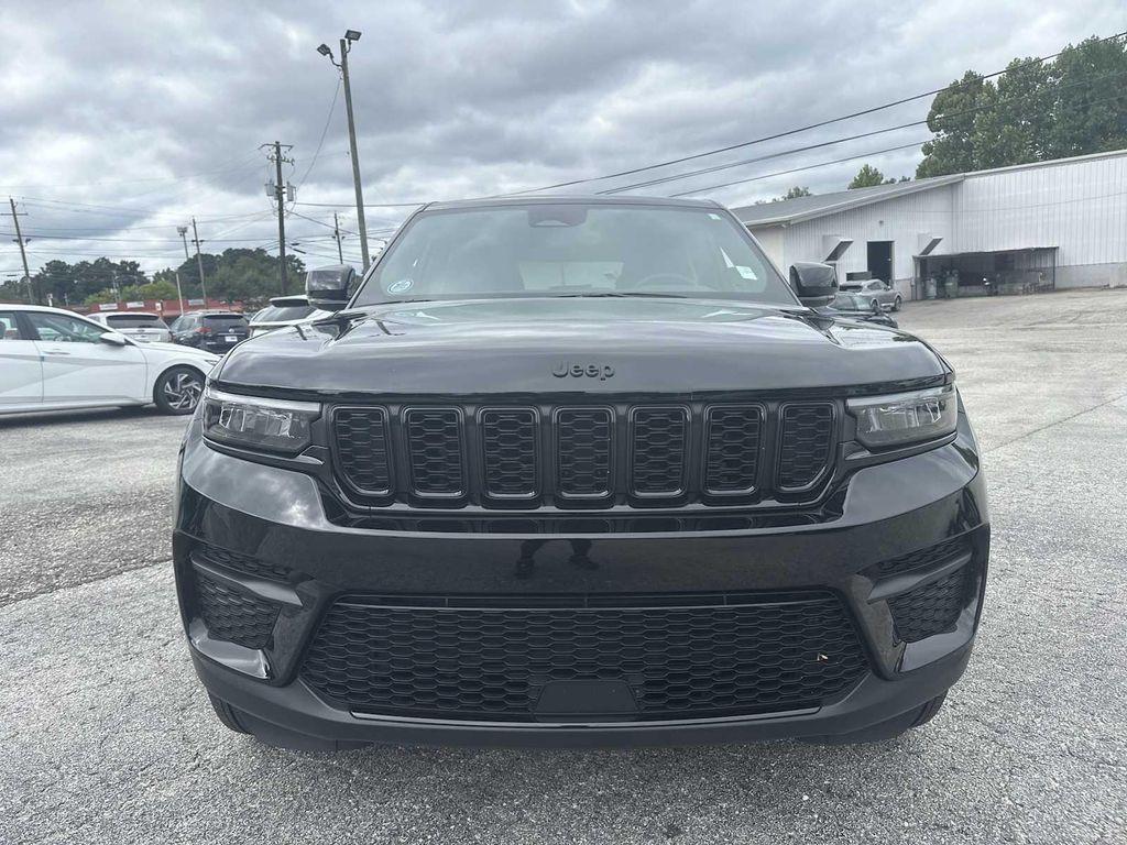 used 2024 Jeep Grand Cherokee car, priced at $35,800
