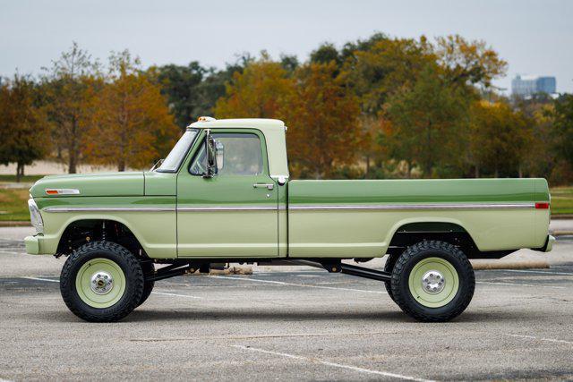 used 1972 Ford F-250 car, priced at $379,900