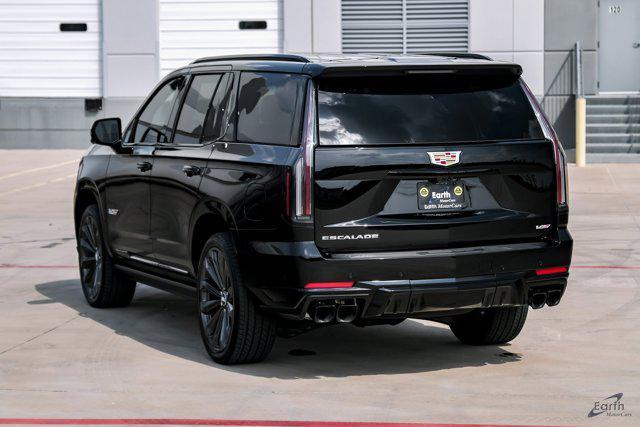 used 2026 Cadillac Escalade car, priced at $279,890