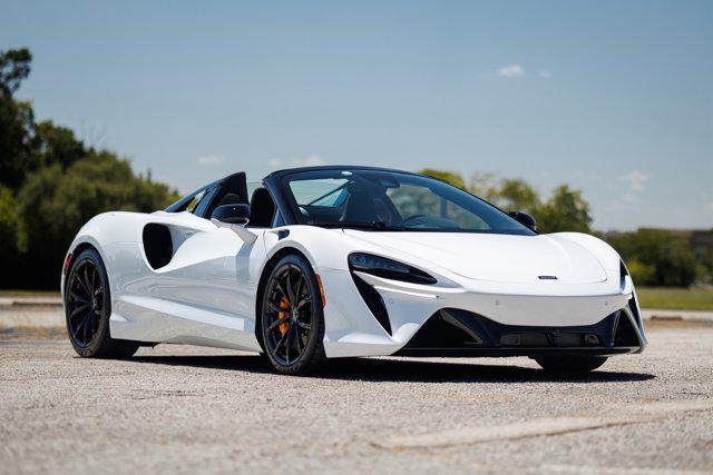 used 2025 McLaren Artura car, priced at $296,990