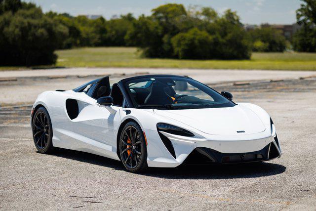 used 2025 McLaren Artura car, priced at $296,990