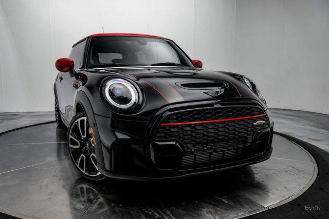 used 2023 MINI Hardtop car, priced at $35,297