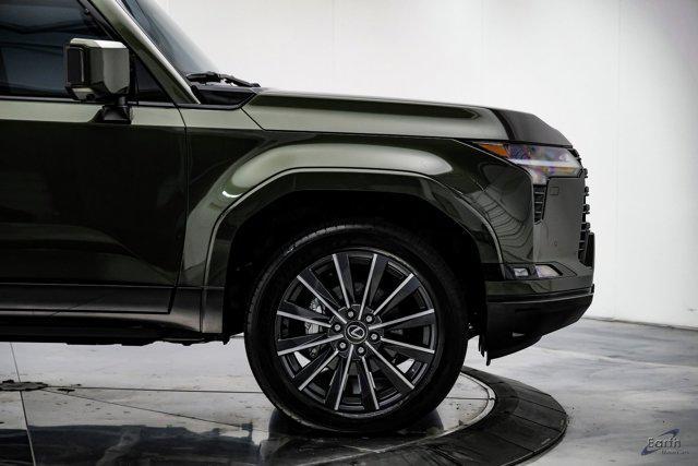 used 2025 Lexus GX 550 car, priced at $105,900