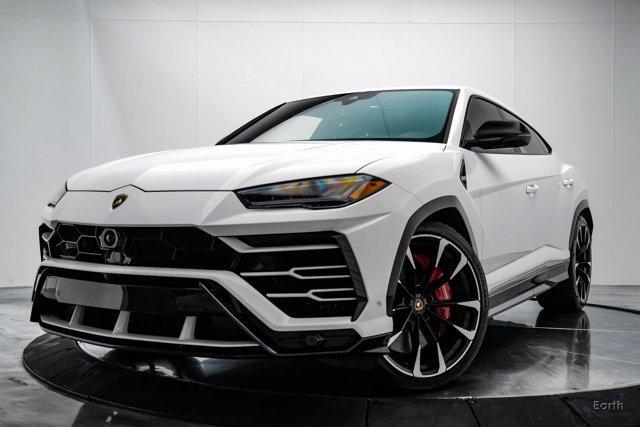 used 2020 Lamborghini Urus car, priced at $175,849