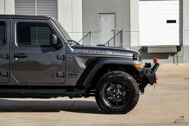 used 2024 Jeep Gladiator car, priced at $39,398