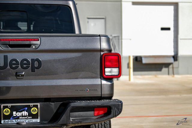 used 2024 Jeep Gladiator car, priced at $39,398