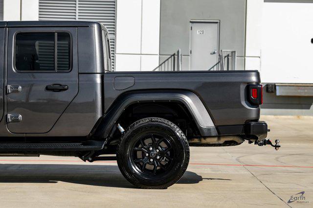 used 2024 Jeep Gladiator car, priced at $39,398