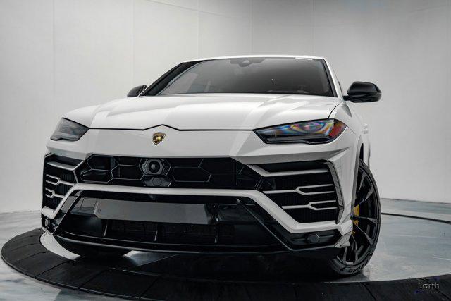 used 2021 Lamborghini Urus car, priced at $222,470