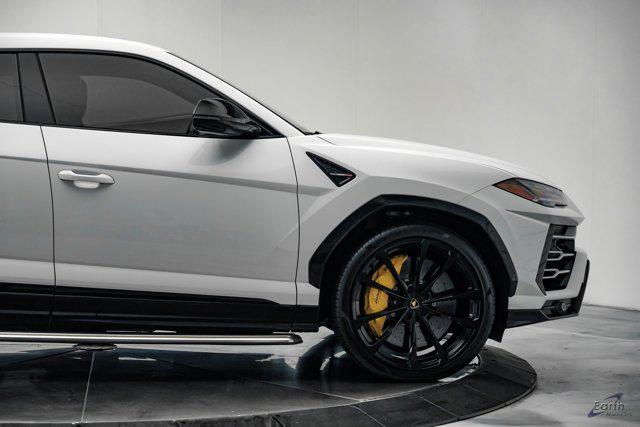 used 2021 Lamborghini Urus car, priced at $222,470