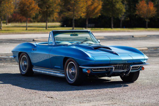 used 1967 Chevrolet Corvette car, priced at $160,777