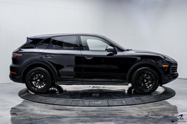 used 2020 Porsche Cayenne car, priced at $31,899