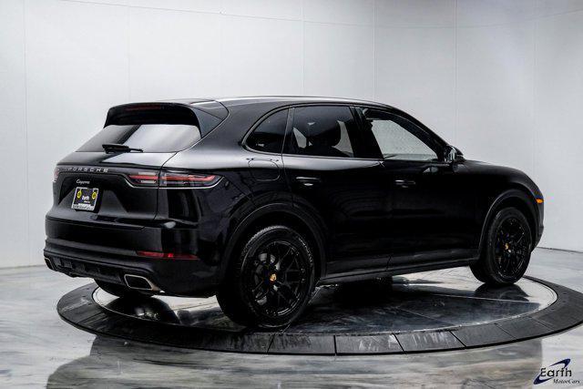 used 2020 Porsche Cayenne car, priced at $31,899