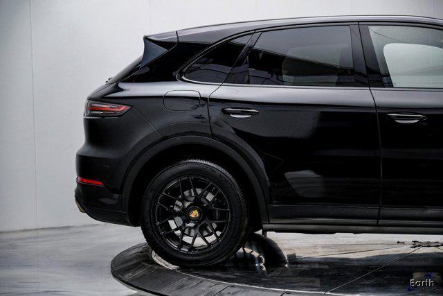 used 2020 Porsche Cayenne car, priced at $31,899