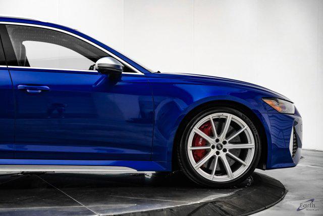 used 2022 Audi RS 6 Avant car, priced at $107,498