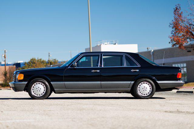 used 1989 Mercedes-Benz E-Class car, priced at $35,777