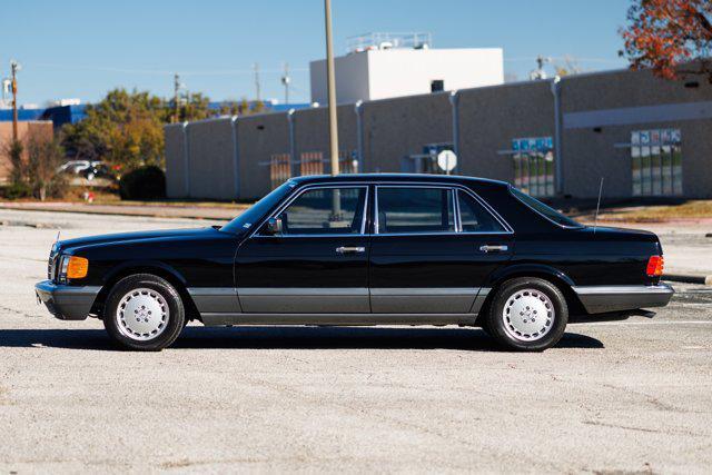 used 1989 Mercedes-Benz E-Class car, priced at $35,777