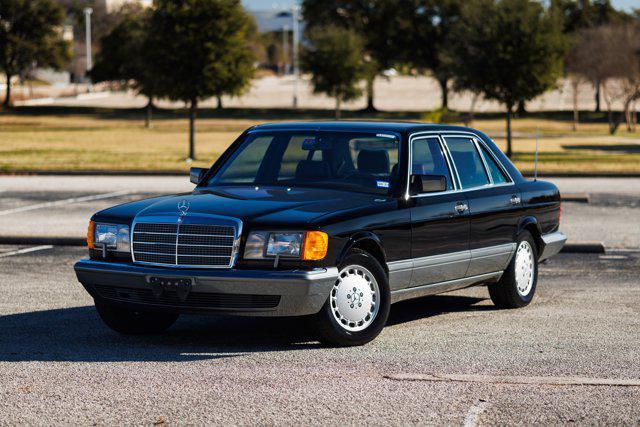 used 1989 Mercedes-Benz E-Class car, priced at $35,777