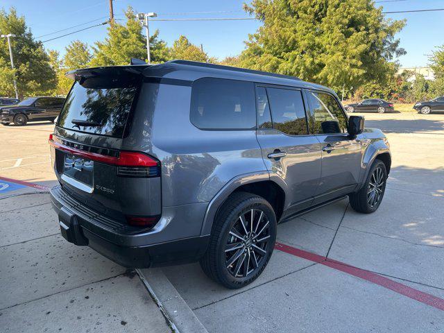 used 2025 Lexus GX 550 car, priced at $105,900