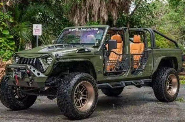 used 2021 Jeep Gladiator car, priced at $74,990