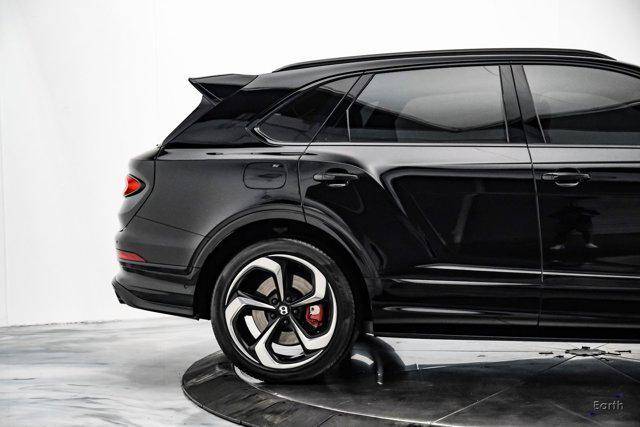 used 2022 Bentley Bentayga car, priced at $139,195