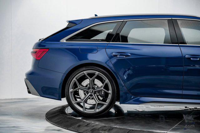used 2025 Audi RS 6 Avant car, priced at $137,900