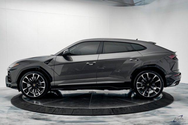 used 2021 Lamborghini Urus car, priced at $218,590