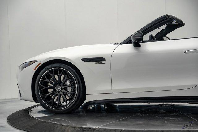 used 2024 Mercedes-Benz AMG SL 43 car, priced at $108,790