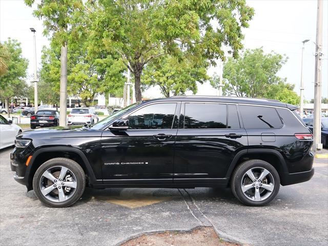 used 2021 Jeep Grand Cherokee L car, priced at $28,390